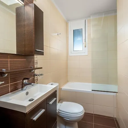 Levanta Cozy In Rhodes Apartment